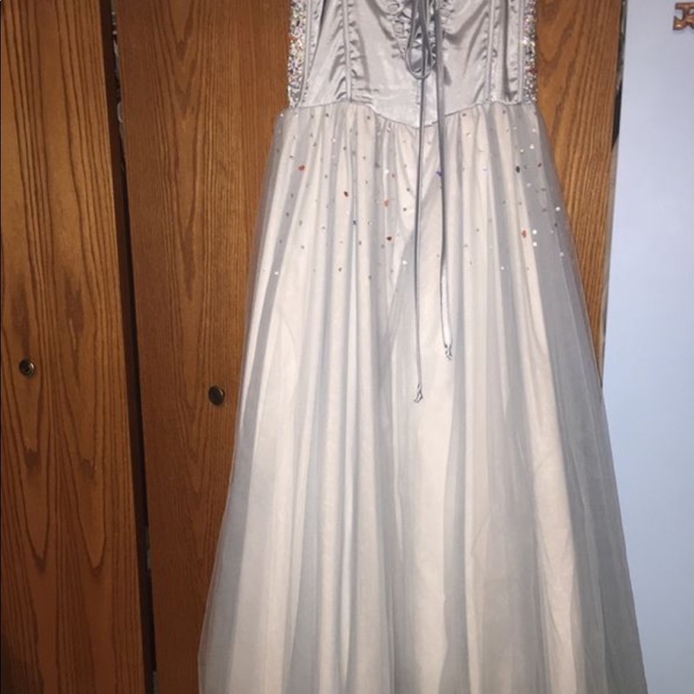 Prom dress - Picture 2 of 2